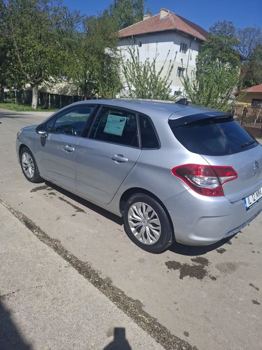 Citroën C4