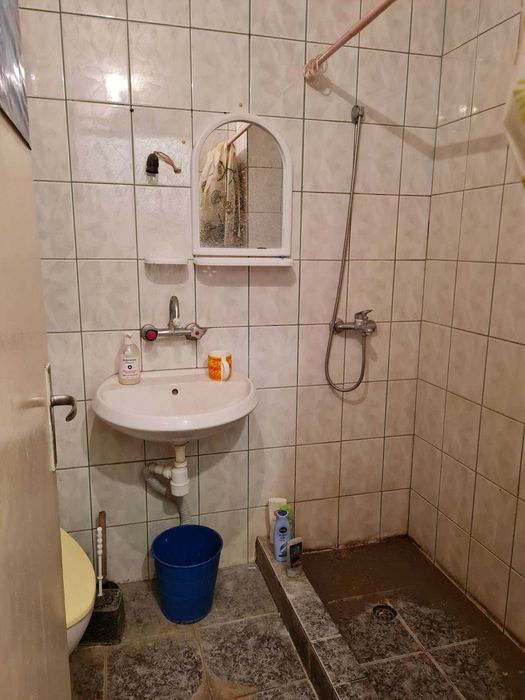 Продава се Едностаен апартамент в Плевен, Сторгозия - 44 кв.м за 966 €/кв.м - Снимка #2