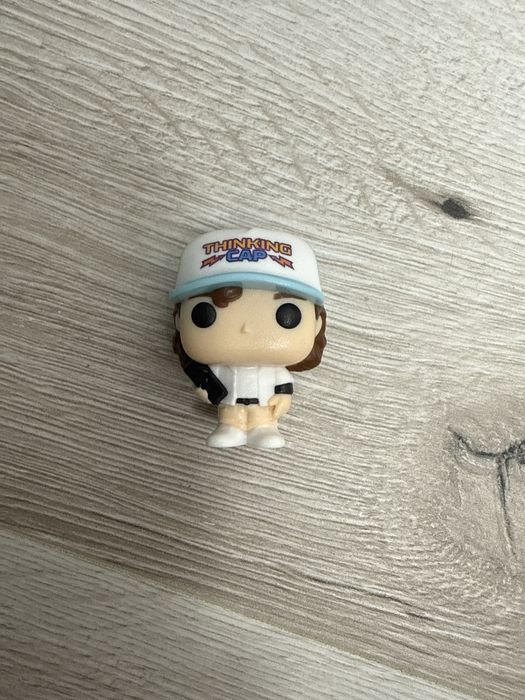 Dustin Stranger Things