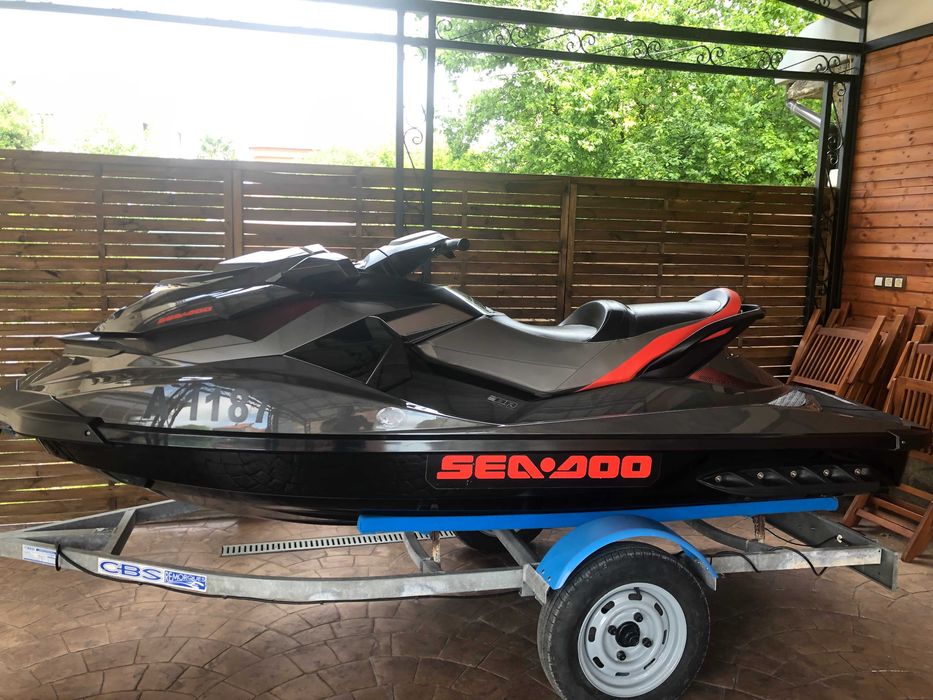 Джет Bombardier Sea Doo GTI 155 LIMITED