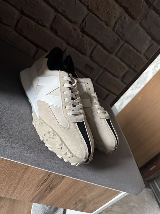 Продам кросовки