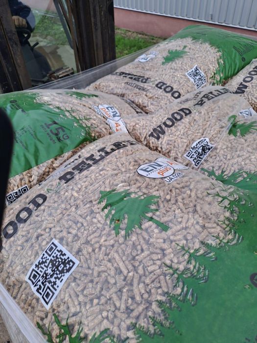 Peleti A1 EnPlus WOOD Pellet Premium livrare in toata Romania