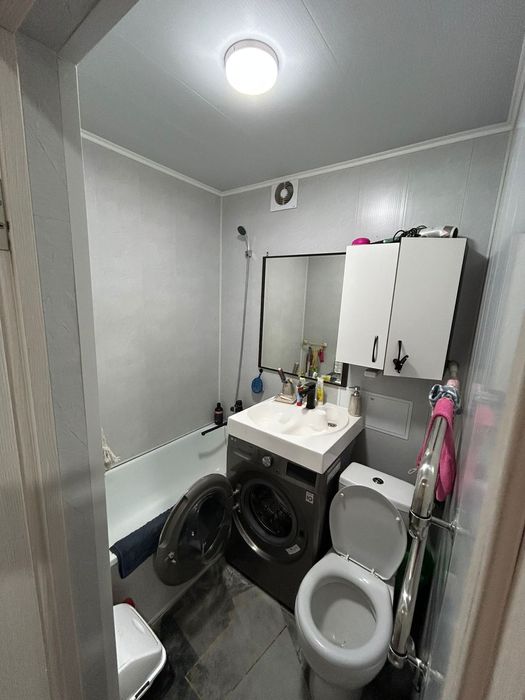 Продается 3 х ком квартира срочно