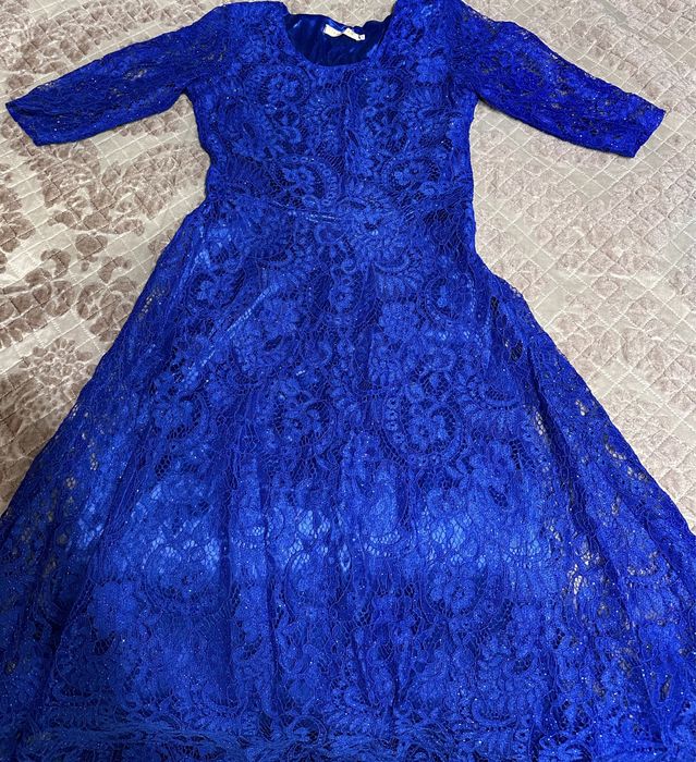 Нарядное платье