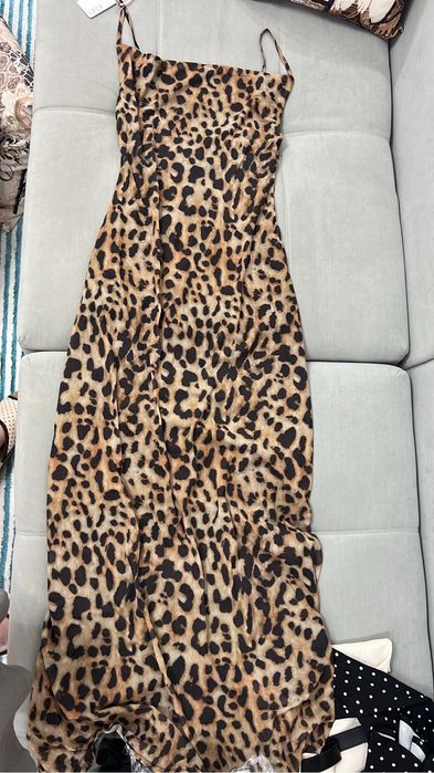 Все по 10 000тг