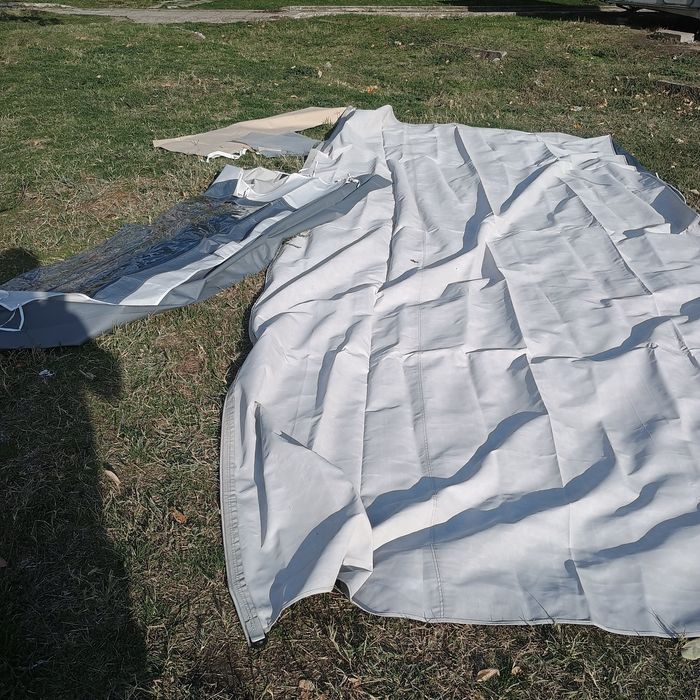 Продавам каравана марка хоби .