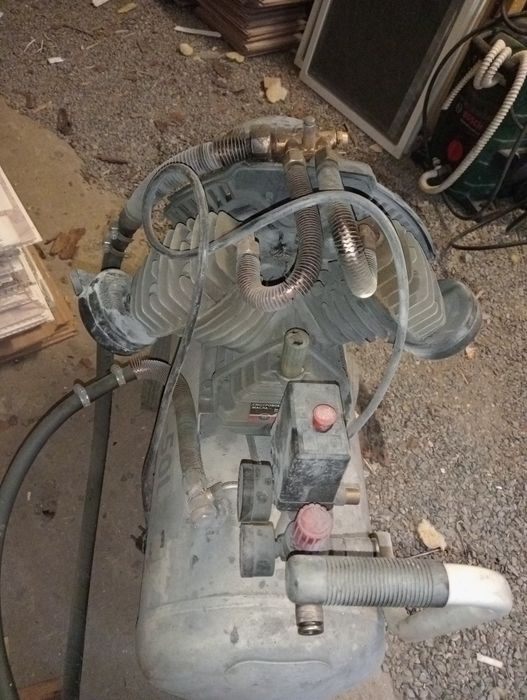 Продам компрессор