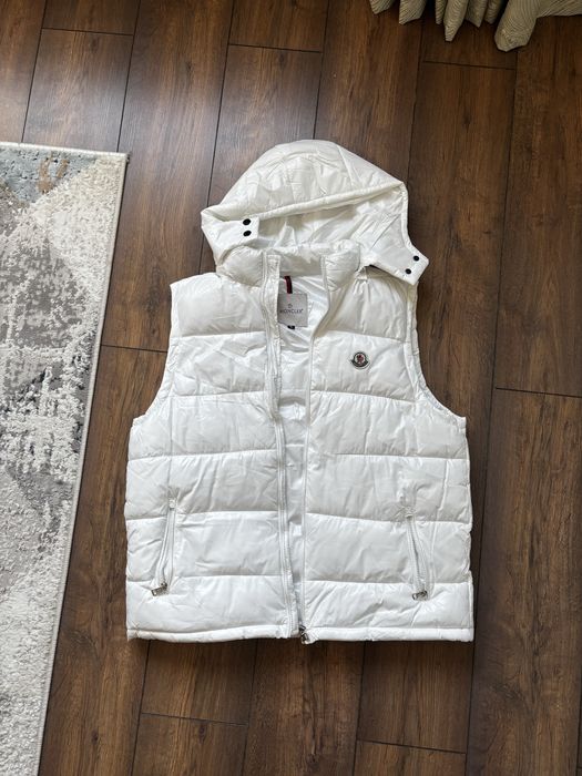 Жилетка Moncler XL