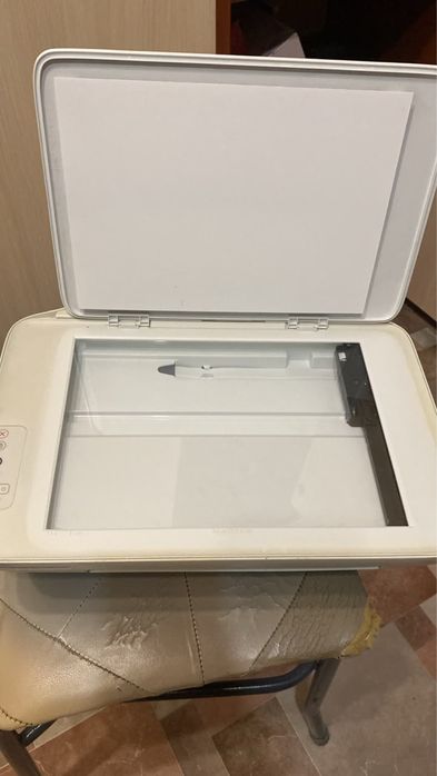 Продам принтер HP DeskJet 2320