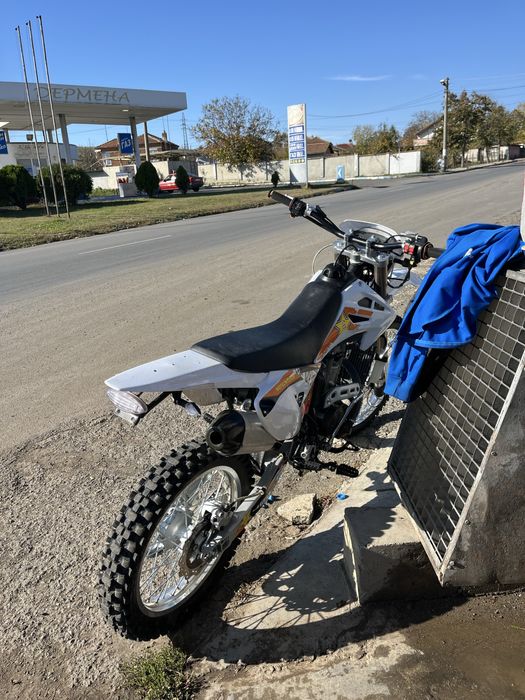 Ендуро кросо мотор