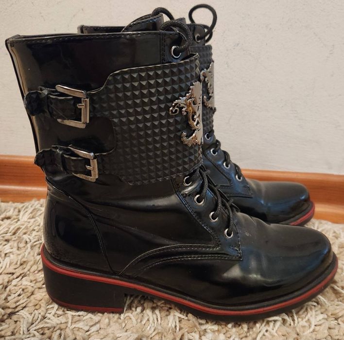 Лачени боти, 37 размер