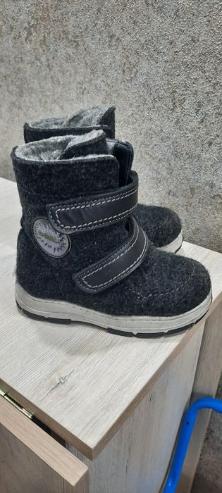 Продам валенки 27размер