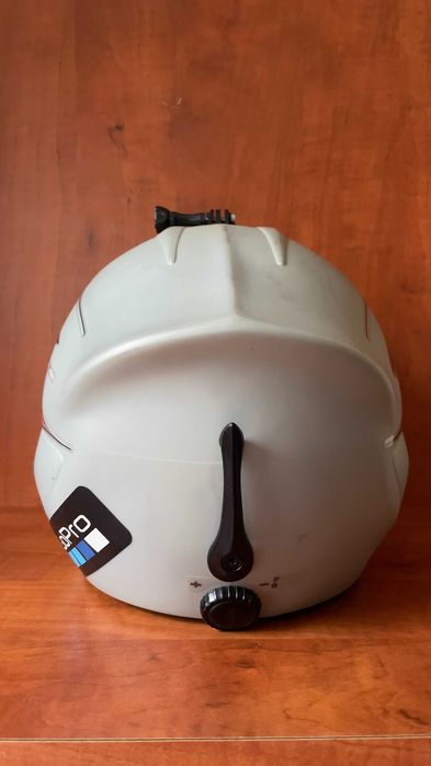 Ски каска CARRERA като нова, внос от Австрия!