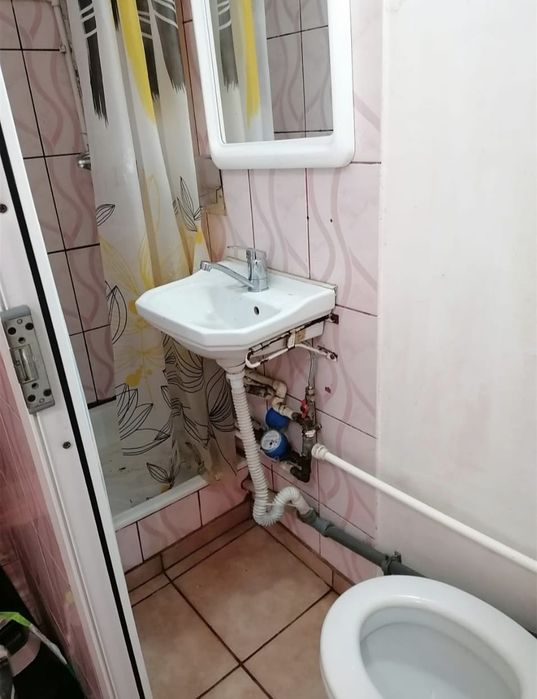 Garsonieră de închiriat Podu Roș - Mobilată și utilată complet – Proprietar, fără comision
