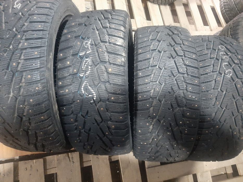 Продам шины 235/45/18 найда Китай