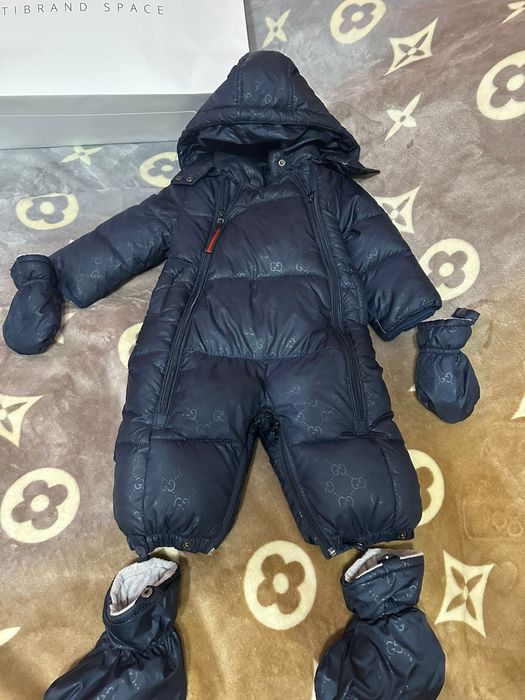 Продам детский комбинизон трансформер