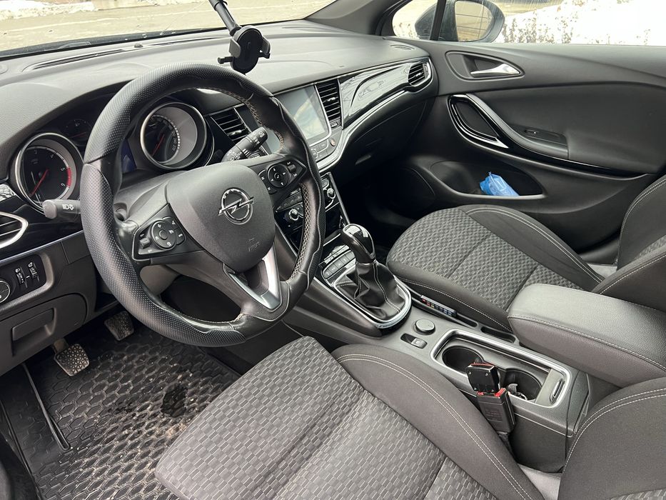 Opel astra K 2018