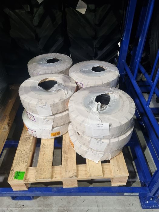 650/85R38 TAURUS 173 A8/173B