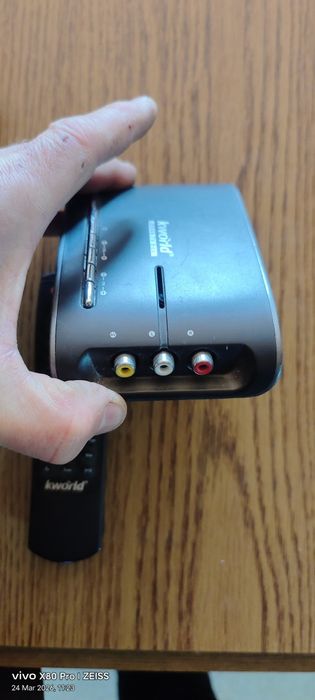 Tv tuner kworld si placa de captura c200 pro usb