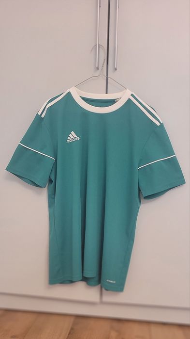 Tricou adidas vând
