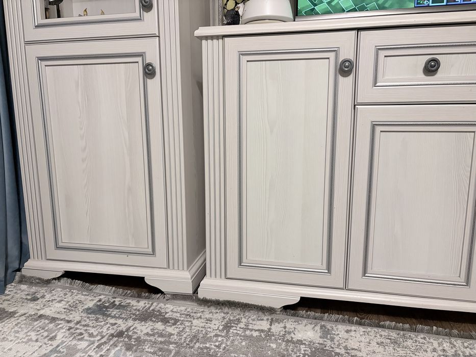 Стенка (классика) СРОЧНО!