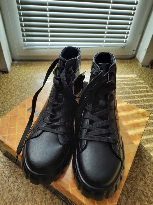 Дамски обувки нови