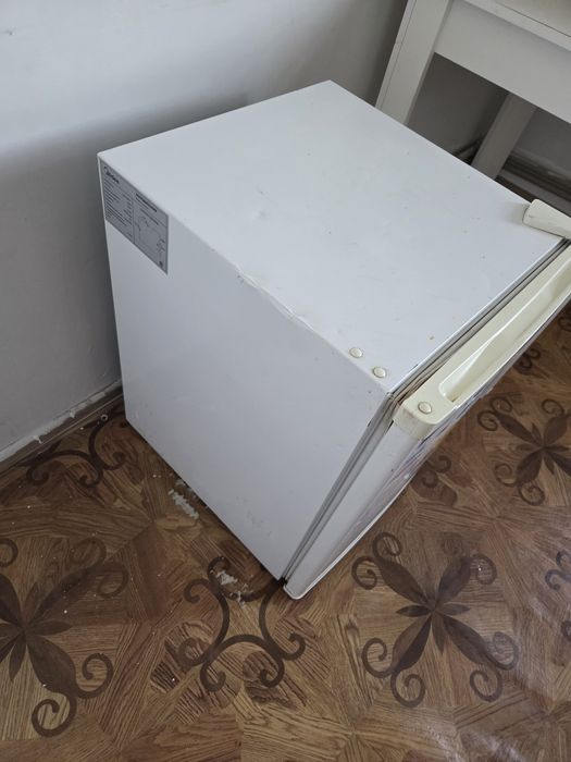 Холодилник сатам