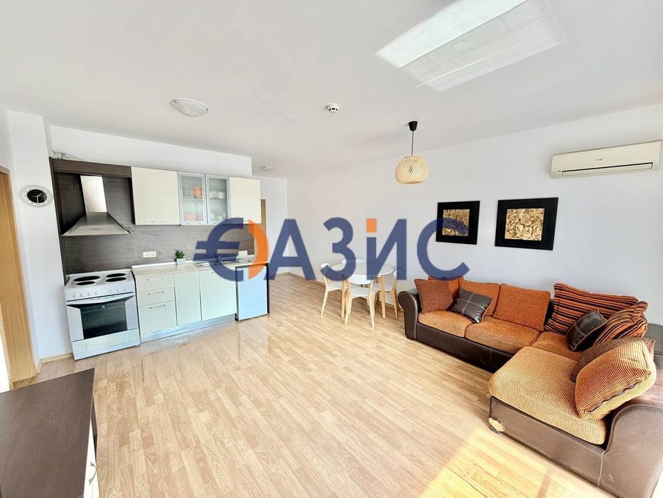 Продава се Четиристаен апартамент в Ахелой - 105 кв.м за 462 €/кв.м - Снимка #9