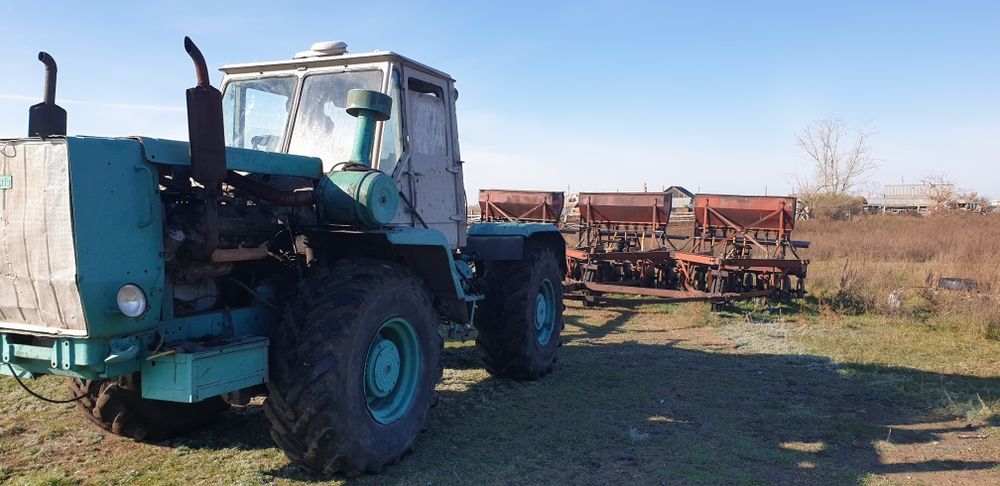 Продается Трактор Т150