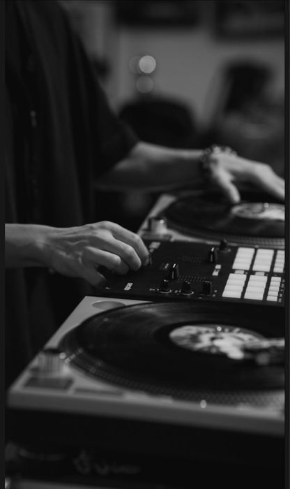 Bar Mobil -Organizare Evenimente DJ ,Sonorizare