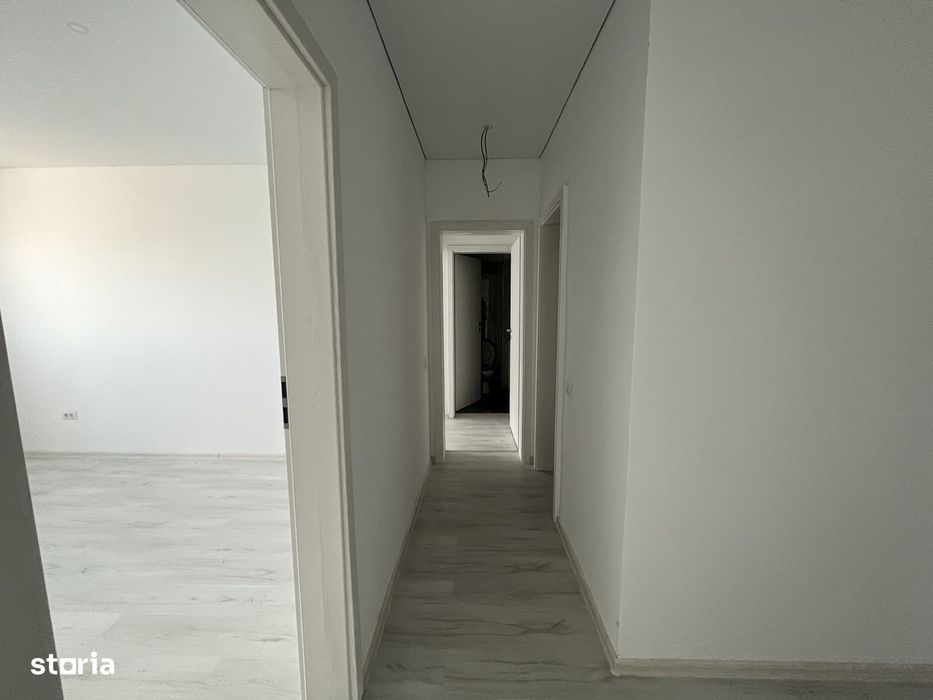 3 camere | 2 băii | Acces Uverturii | Comision 0%