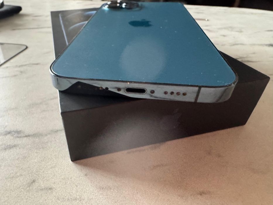 iPhone 12 pro max 128г состояние идеальное