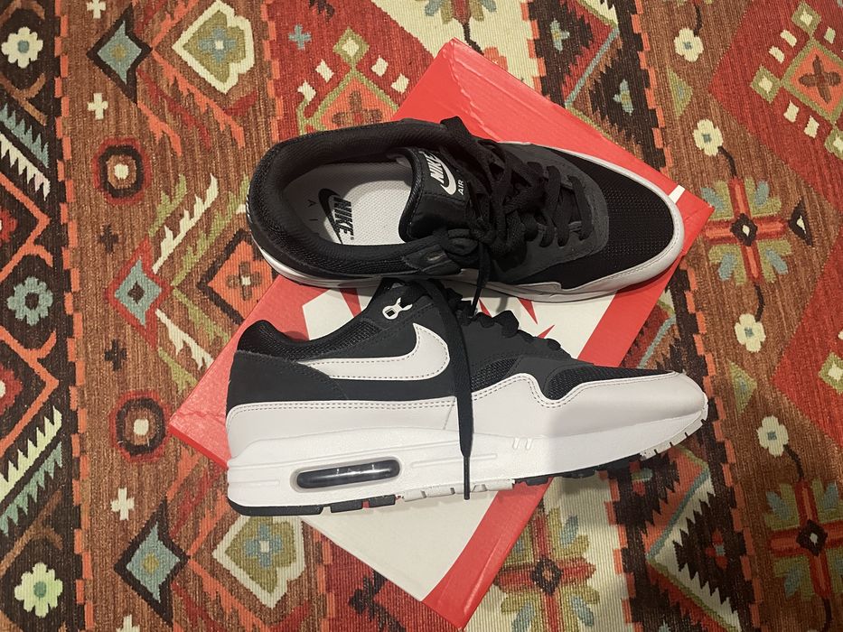 Кроссовки nike air max 1