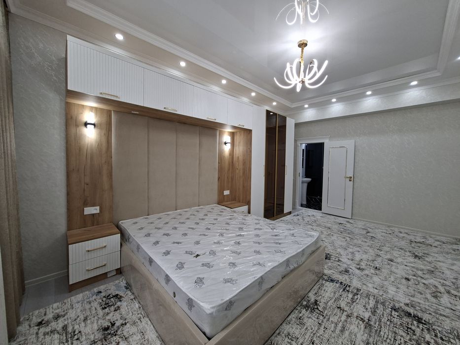 7-poliklinika ro'parasida yo'l ustida