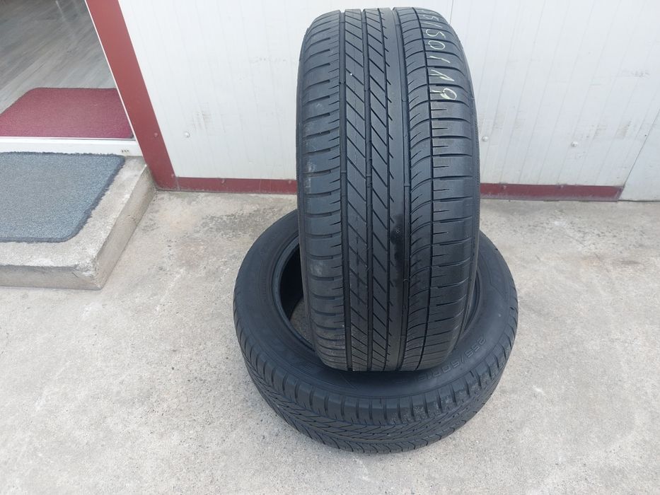 150 lei bucata! Doua anvelope de vara 255 50 r19 Goodyear
