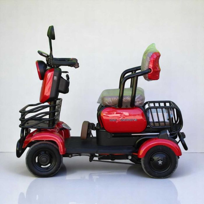 Електрическа триместна четириколка MaxMotors Х4 1500W