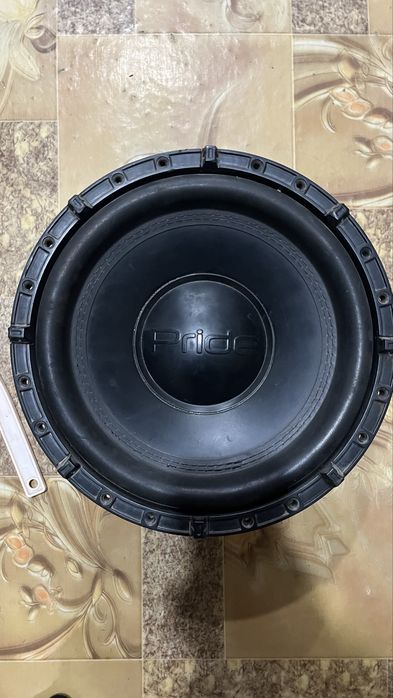 Продам саб м6 12
