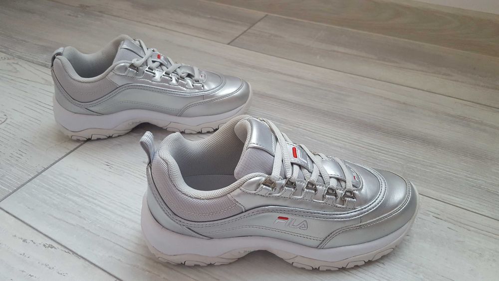 Сив металик маратонки FILA STRADA F WOMEN за момиче с р-р EUR38