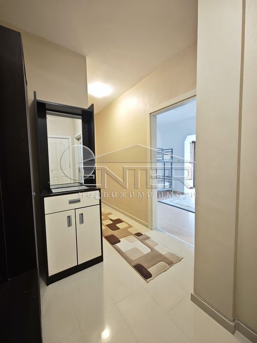 Дава се под наем Тристаен апартамент в Варна, Левски - 90 кв.м за 648.21 € - Снимка #3