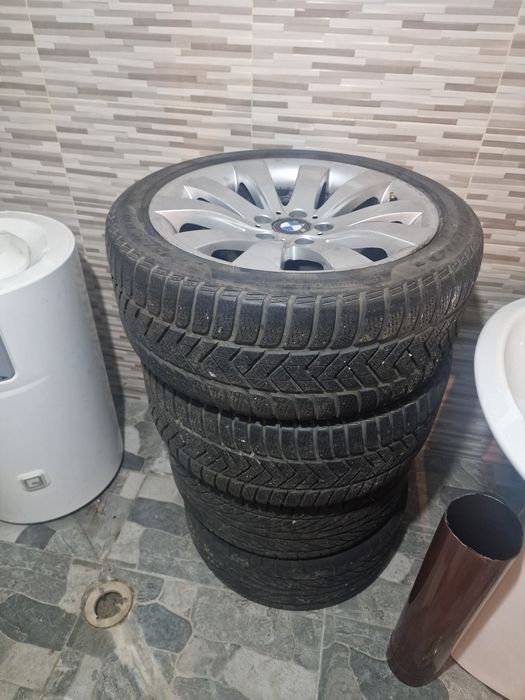 Genți BMW pe 18 cu cauciucuri incluse 245 -40 -R18
