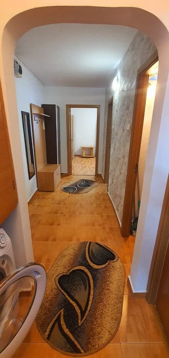 Proprietar Închiriez apartament 2 camere  Termen lung