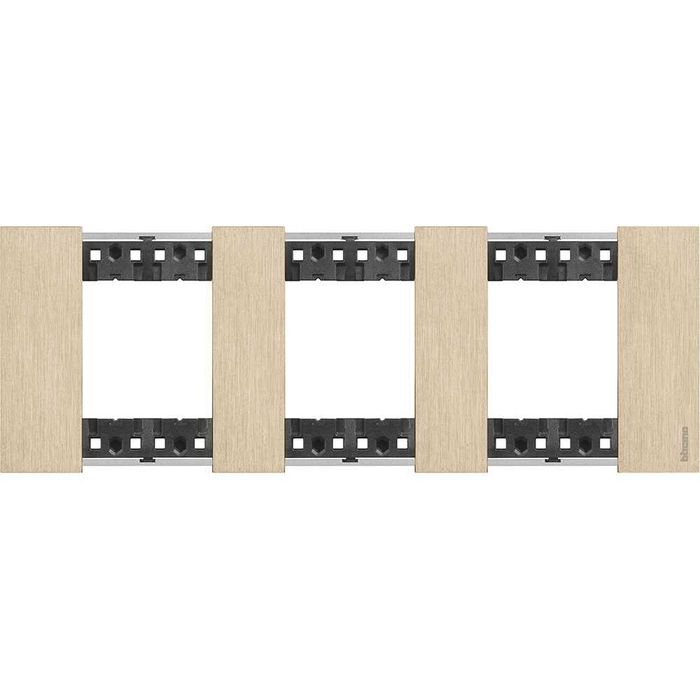 Декоративни рамки за ключове Bticino Living Now (Legrand), цвят Злато