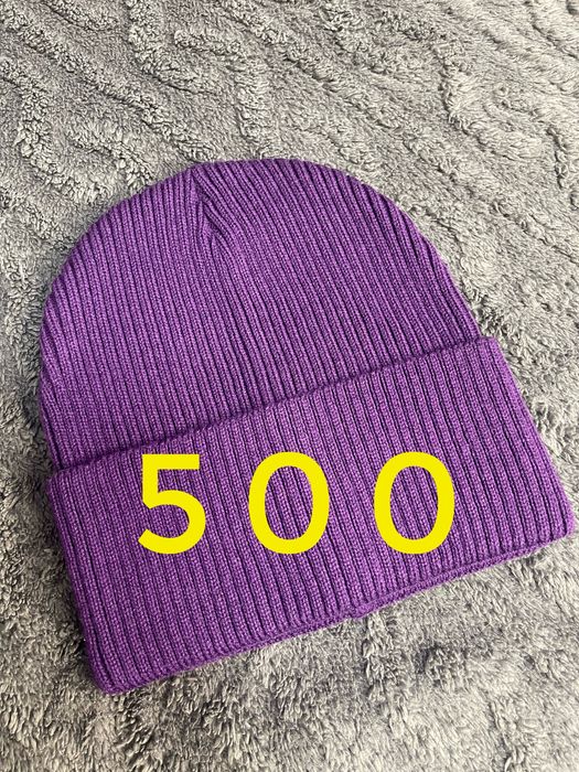 Шапки разные зимние теплые