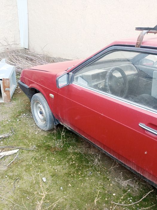 Lada sotiladi sirochna