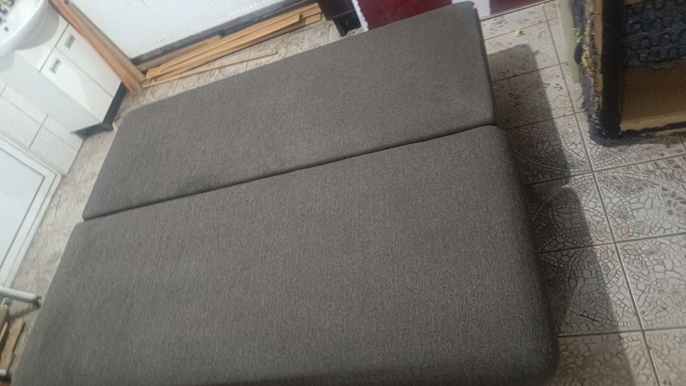 Canapea extensibila Lem's!