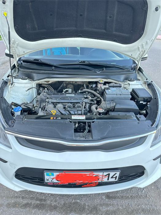 Продам автомобиль KIA RIO