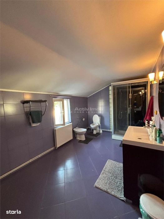Casa zona str Basarabiei