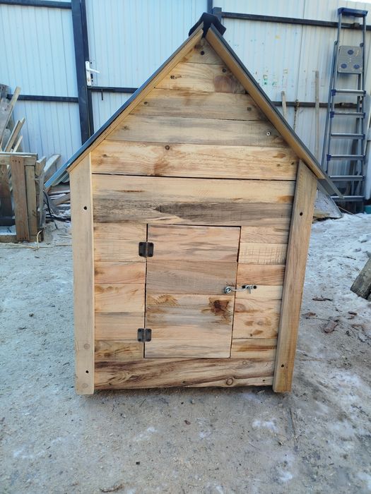 Будка для собаки утепленная