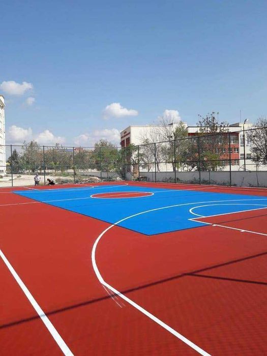 Строительство футбольных и баскетбольных полей!