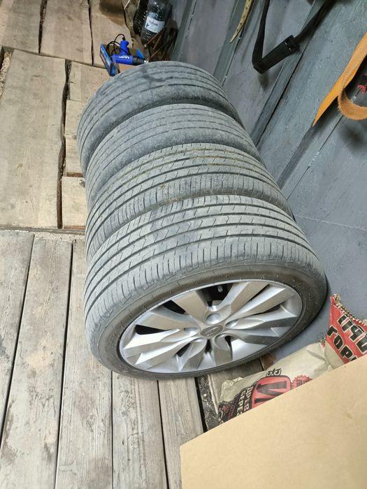 Продам диски с резиной на 17